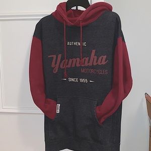 Men’s Large Yamaha sweater